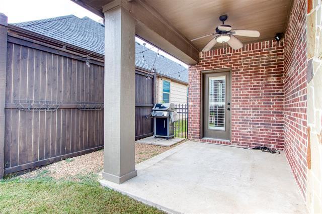 Building Photo - 8609 Dewland Dr