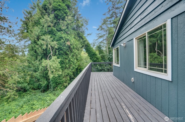 Building Photo - Private Property 2 BD, 2 BATH House!