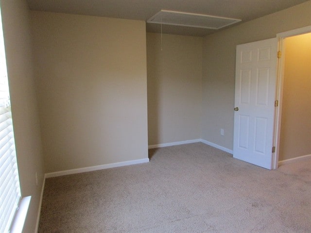 Building Photo - 1041 Vanguard Dr