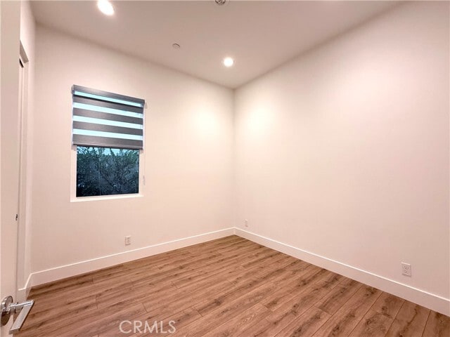 Building Photo - 273 Novel