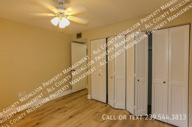 Building Photo - 8049 Country Rd