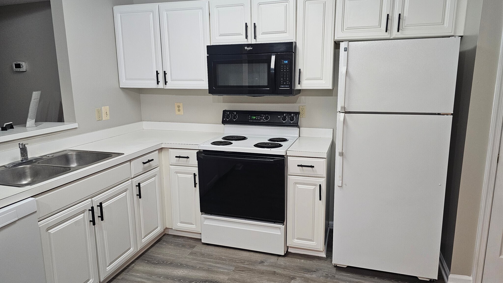 Building Photo - 7480 Catterick Ct