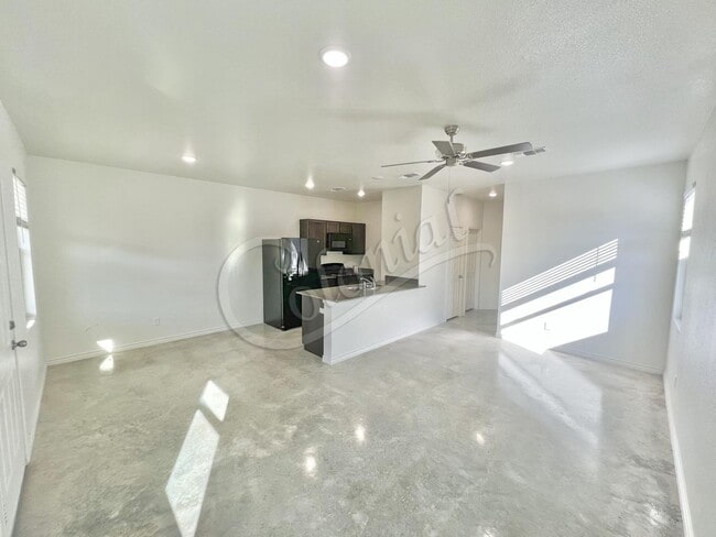 Building Photo - 2321 Zanoletti Ct