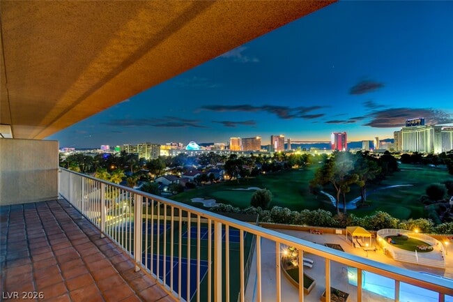 Building Photo - 3111 Bel Air Dr