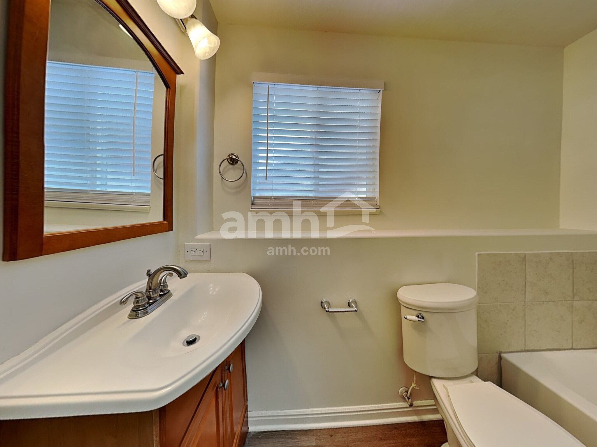 Building Photo - 3814 W 4750 S