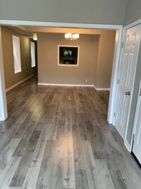 Building Photo - 4010 Castleman Ave