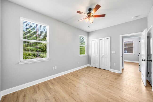 Building Photo - 443 Indian Woman Rd