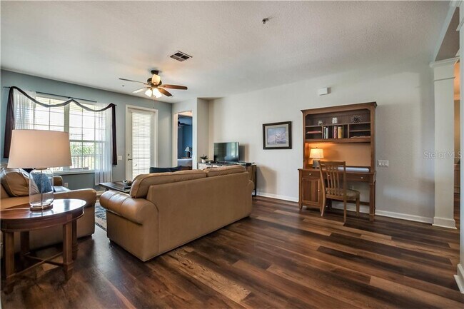 Building Photo - 4804 Cayview Ave