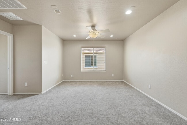 Building Photo - 3032 E Denim Trail