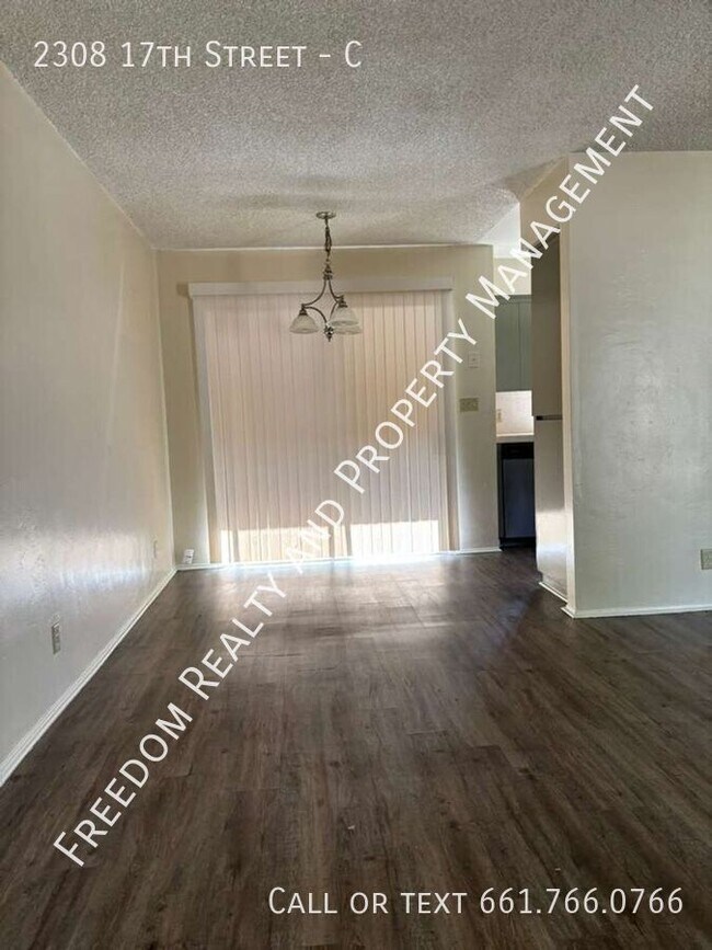 Building Photo - 2308 17th St