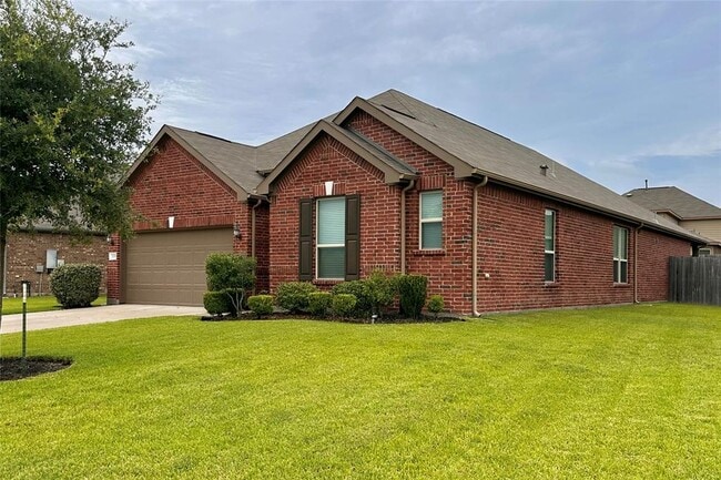 Building Photo - 25302 Farmdale Ln