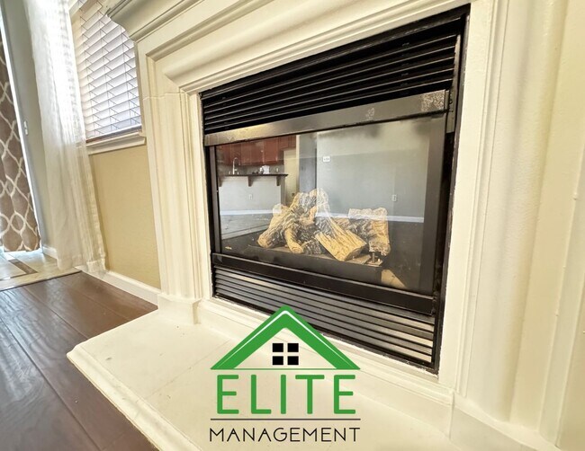 Building Photo - Home Located in the Highly Sought-after No...