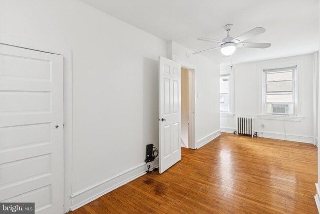 Building Photo - 1830 Manning St