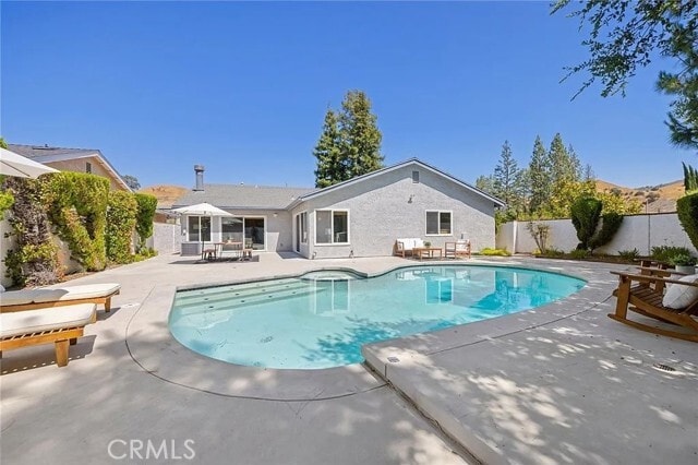 Building Photo - 26017 Redbluff Dr