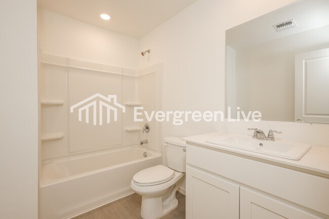 Building Photo - 3705 Los Cabos Dr