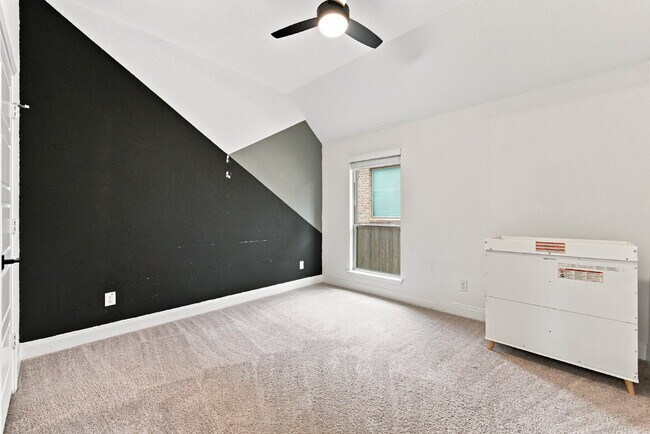 Building Photo - 12653 Dragonfly Ln