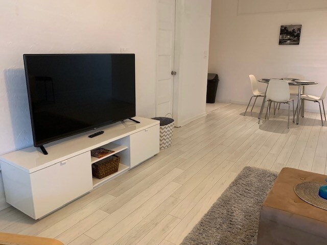 Building Photo - 2426 SE 17th St