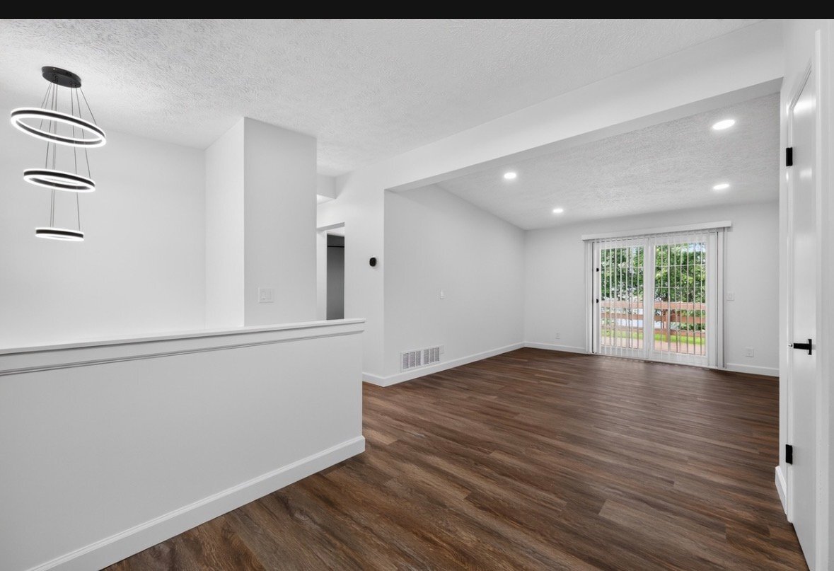 Building Photo - 642 Swan Dr