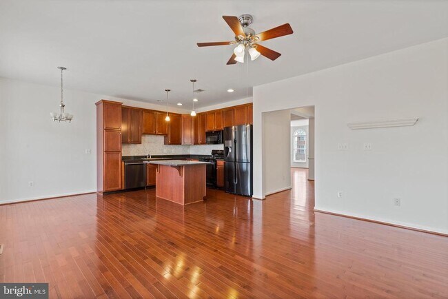 Building Photo - 22576 Welborne Manor Square