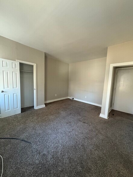 Building Photo - 499 Delaware Ave