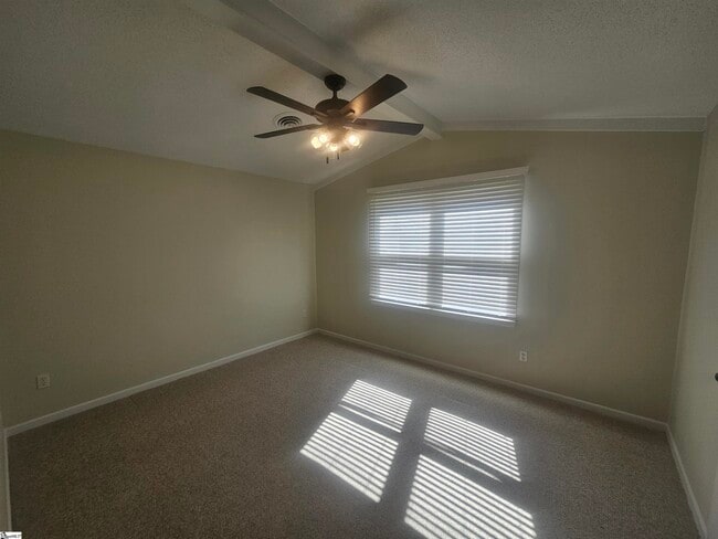 Building Photo - 103 Sunningdale Ct