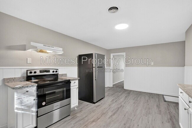 Building Photo - 191 Bascom Dr