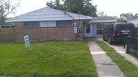 Building Photo - 4550 Lancelot Dr