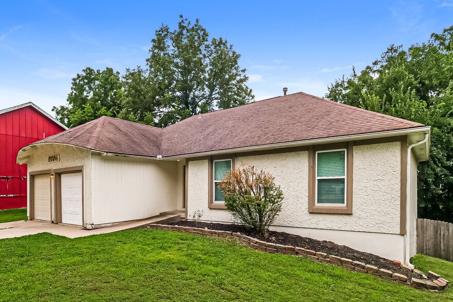 Building Photo - 9004 Arlington Ct