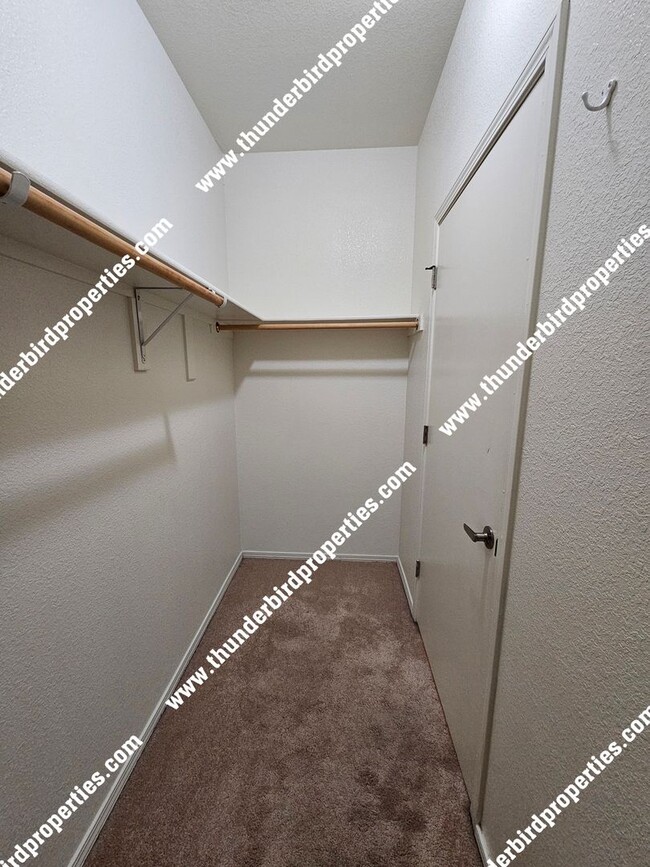 Building Photo - Available soon!!! Nice 2 Bedroom, 2 Bathroom, 1 Car Garage and 1,157 Sq Ft. Condo in Gated Commun...