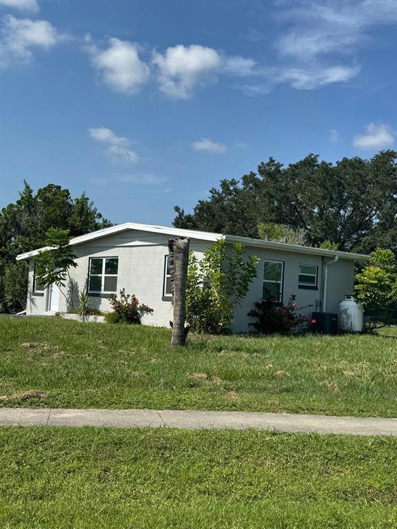 Building Photo - 5009 Bullard St