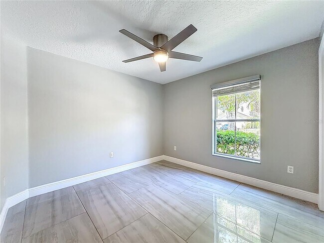 Building Photo - 12844 Oulton Cir