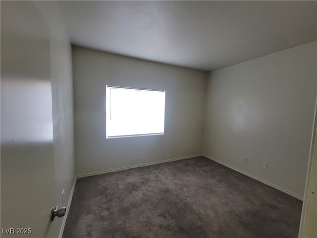 Building Photo - 5750 E Hacienda Ave