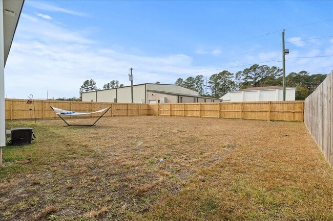 Building Photo - 451 Clark Branch Rd