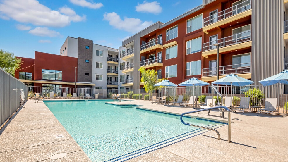 Building Photo - 1980 E Broadway Rd