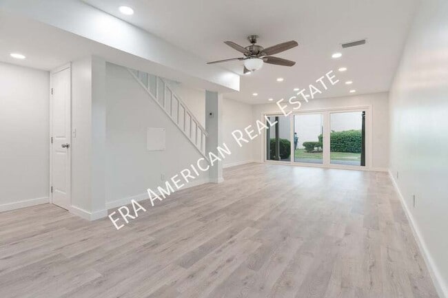 Building Photo - 228 Amberjack Dr