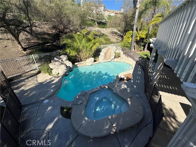 Building Photo - 23 Via Berrendo