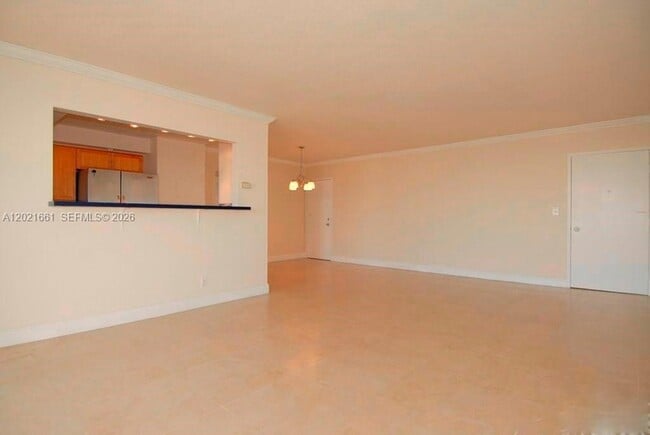 Building Photo - 2701 N Ocean Blvd