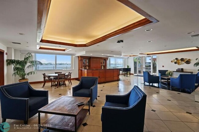 Building Photo - 1803 N Flagler Dr