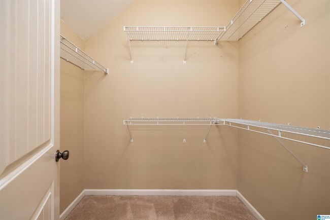 Building Photo - 2250 Ridgemont Dr