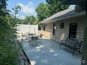 Building Photo - Student House, 8/1 academic lease (10 months)