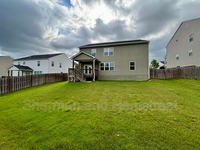 Building Photo - 240 Callahan Dr