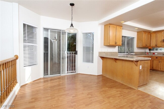 Building Photo - 2830 Via Stella St