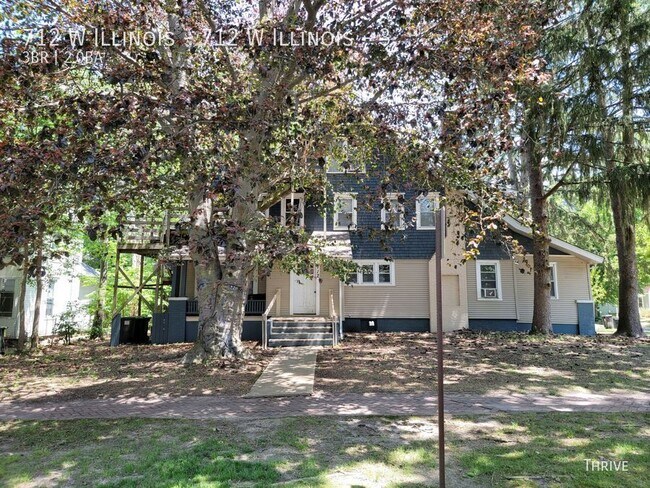 Building Photo - 712 W Illinois St