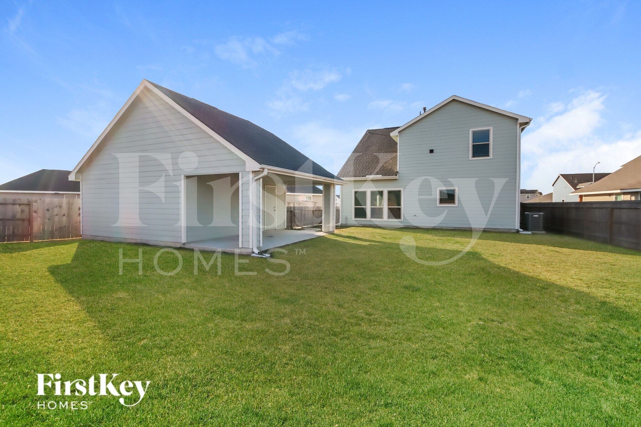 Building Photo - 12543 Highgrove Springs Dr
