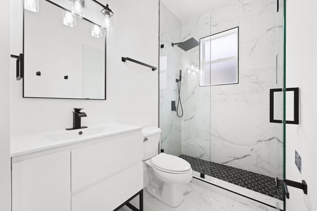 Building Photo - 1209 Olympic Cir