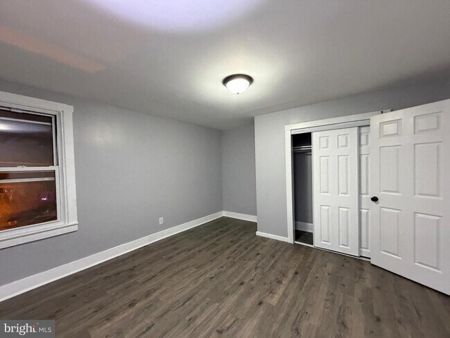 Building Photo - 144 Washington St