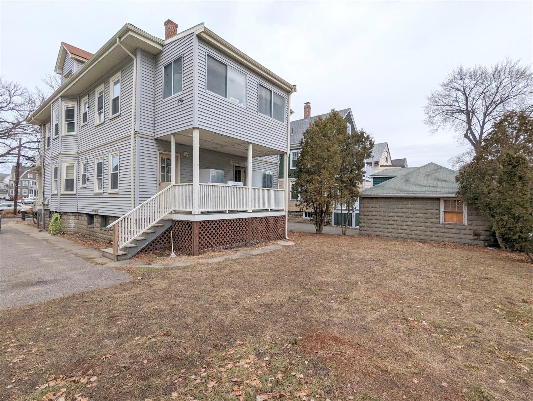 Building Photo - 35 Trowbridge St