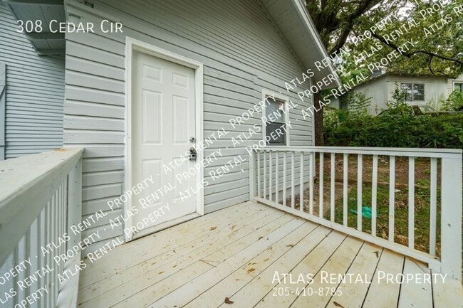 Building Photo - 308 Cedar Cir