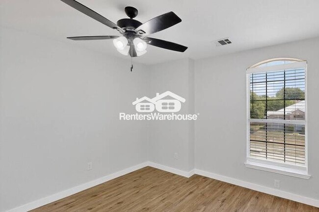 Building Photo - Completely Decked Out 2 Story 4 Bed Home