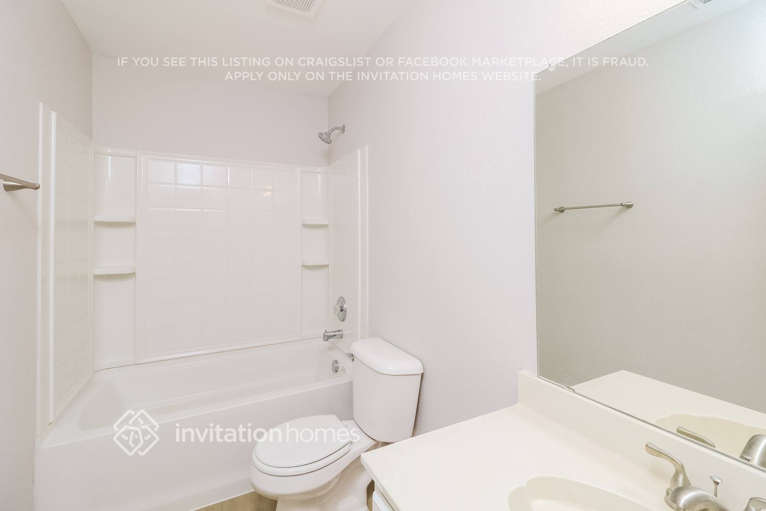 Building Photo - 6005 English Saddle Ln